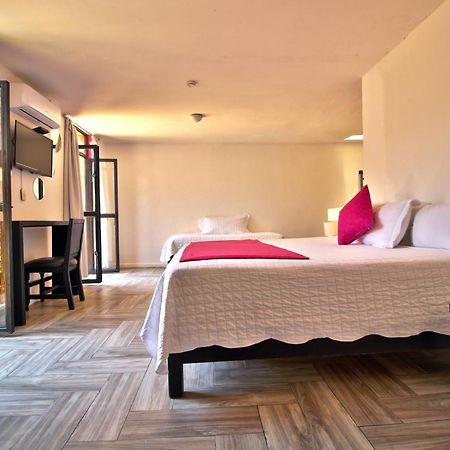 Hotel Punto 79 San Miguel de Allende Exterior photo